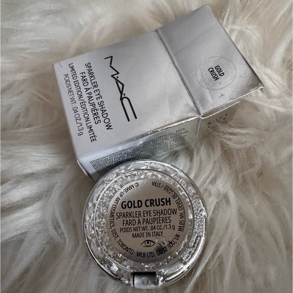 MAC Cosmetics limited edition eyeshadow “Gold Crush” - Picture 2 of 4